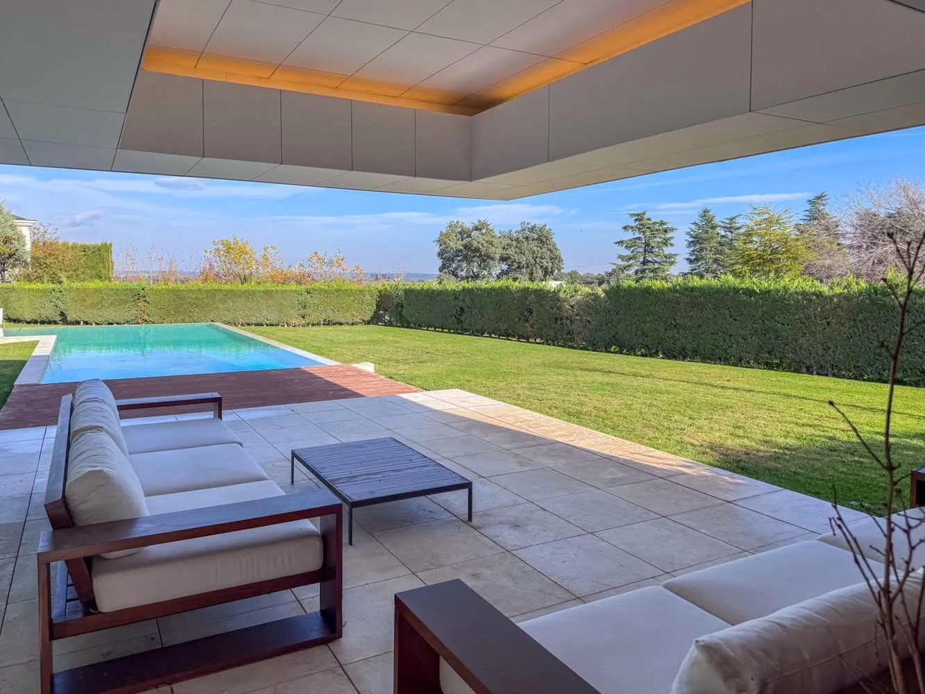 Villa de lujo con spa y pista de pádel en El Plantío — photo 10