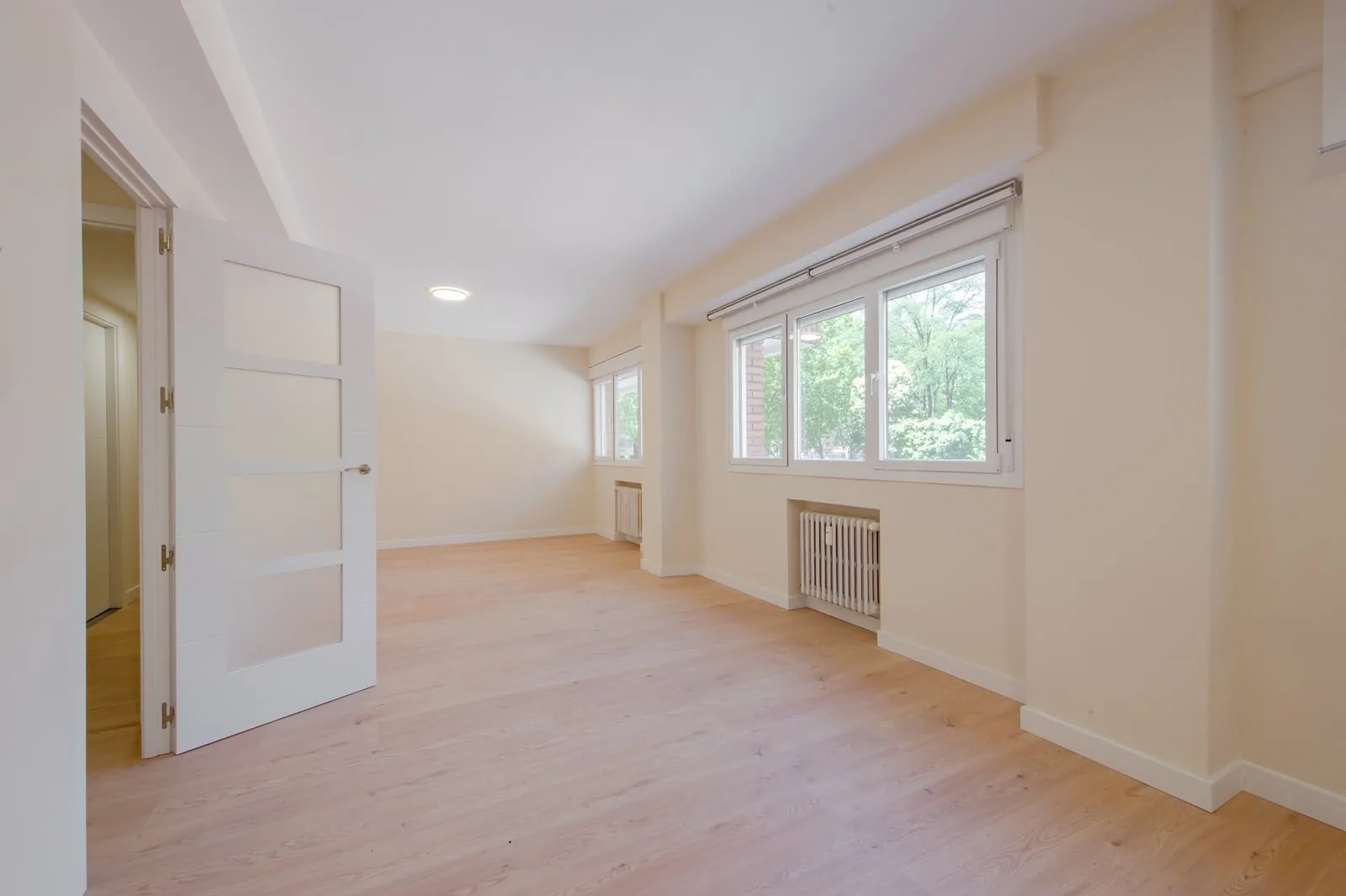 Gran piso de 5 dormitorios junto al Parque del Retiro — foto 3