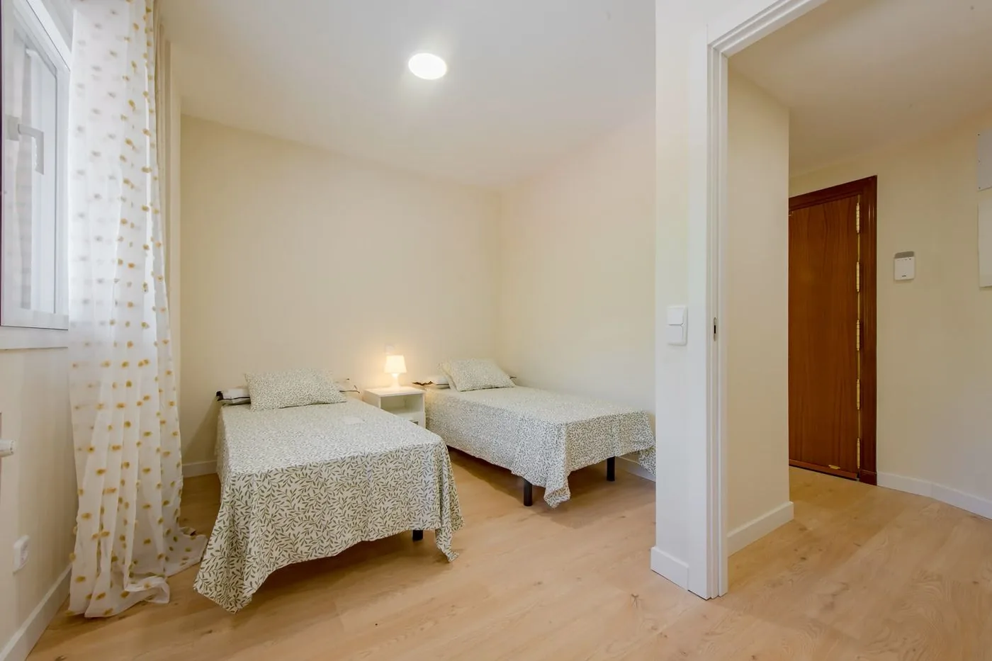 Gran piso de 5 dormitorios junto al Parque del Retiro — foto 17