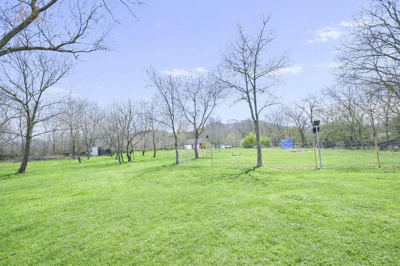 Finca con dos viviendas y piscina en Miraflores de la Sierra — foto 20
